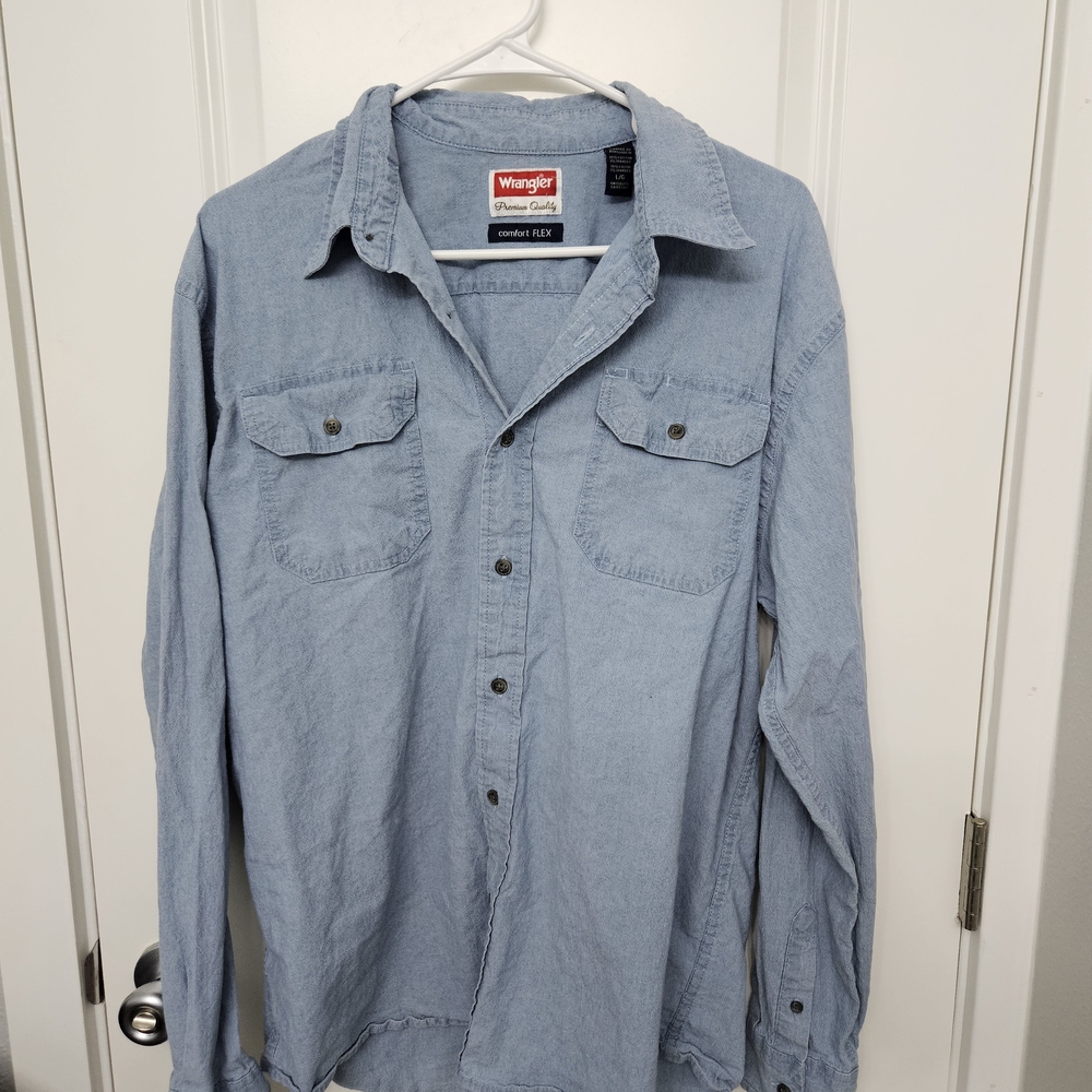 Wrangler Men's Light Blue Casual Shirt